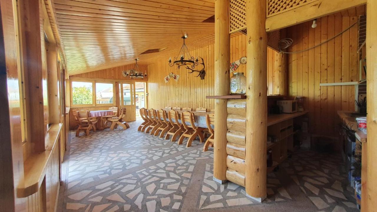 La Mosu-N Retezat Guest House Nucsoara  Exterior photo