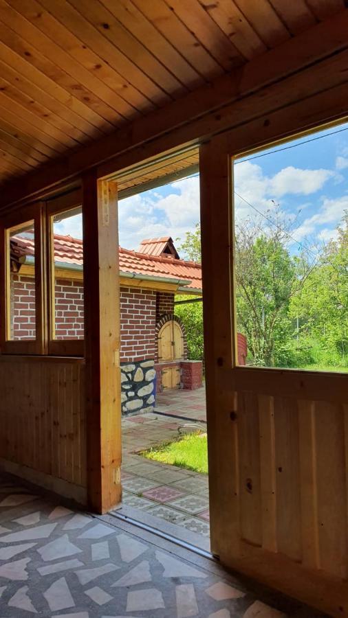 La Mosu-N Retezat Guest House Nucsoara  Exterior photo